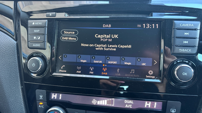 Nissan Qashqai 1.3 DiG-T Acenta Premium 5dr Petrol Hatchback